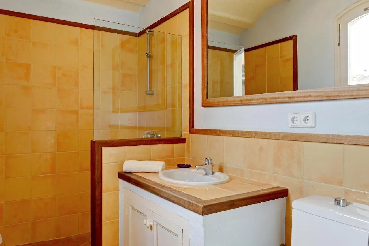 יפראנק Villa Monturiol 0*,  ספרד